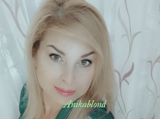 Anikablond