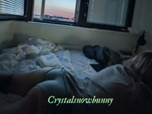 Crystalsnowbunny