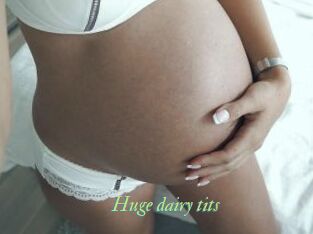 Huge_dairy_tits