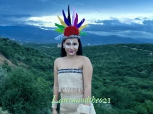 Lauraandtheo21