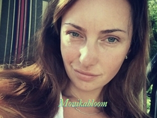 Monikabloom